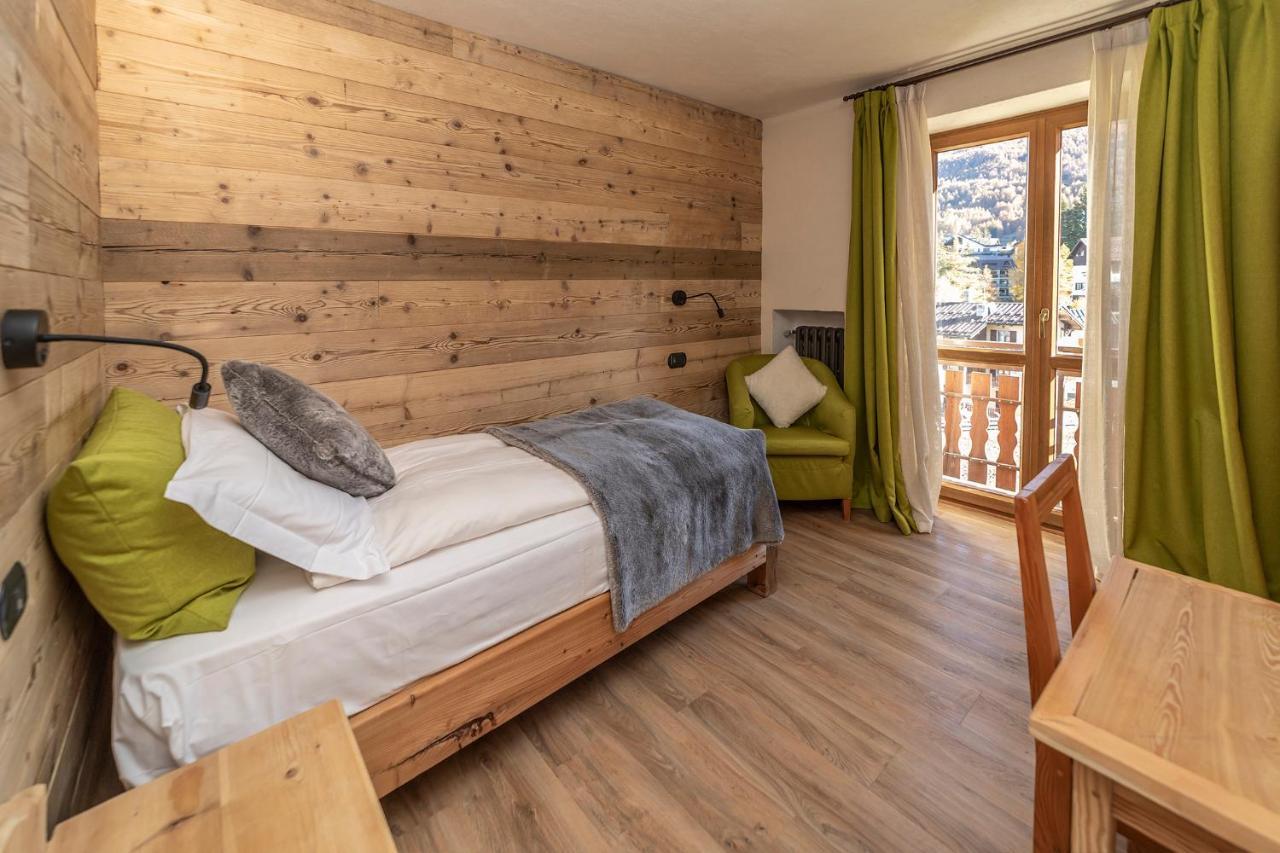 Hotel Stella Alpina Oulx Exterior photo
