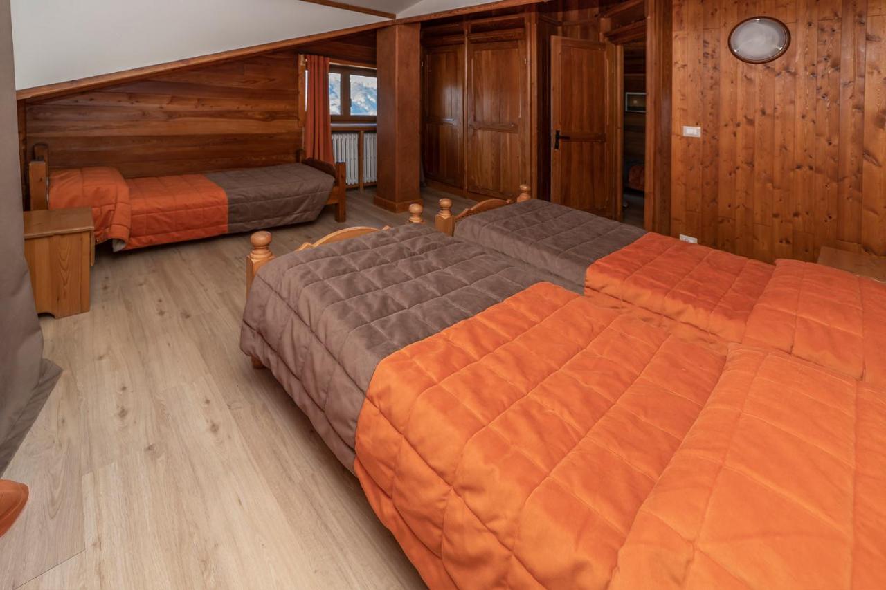 Hotel Stella Alpina Oulx Exterior photo
