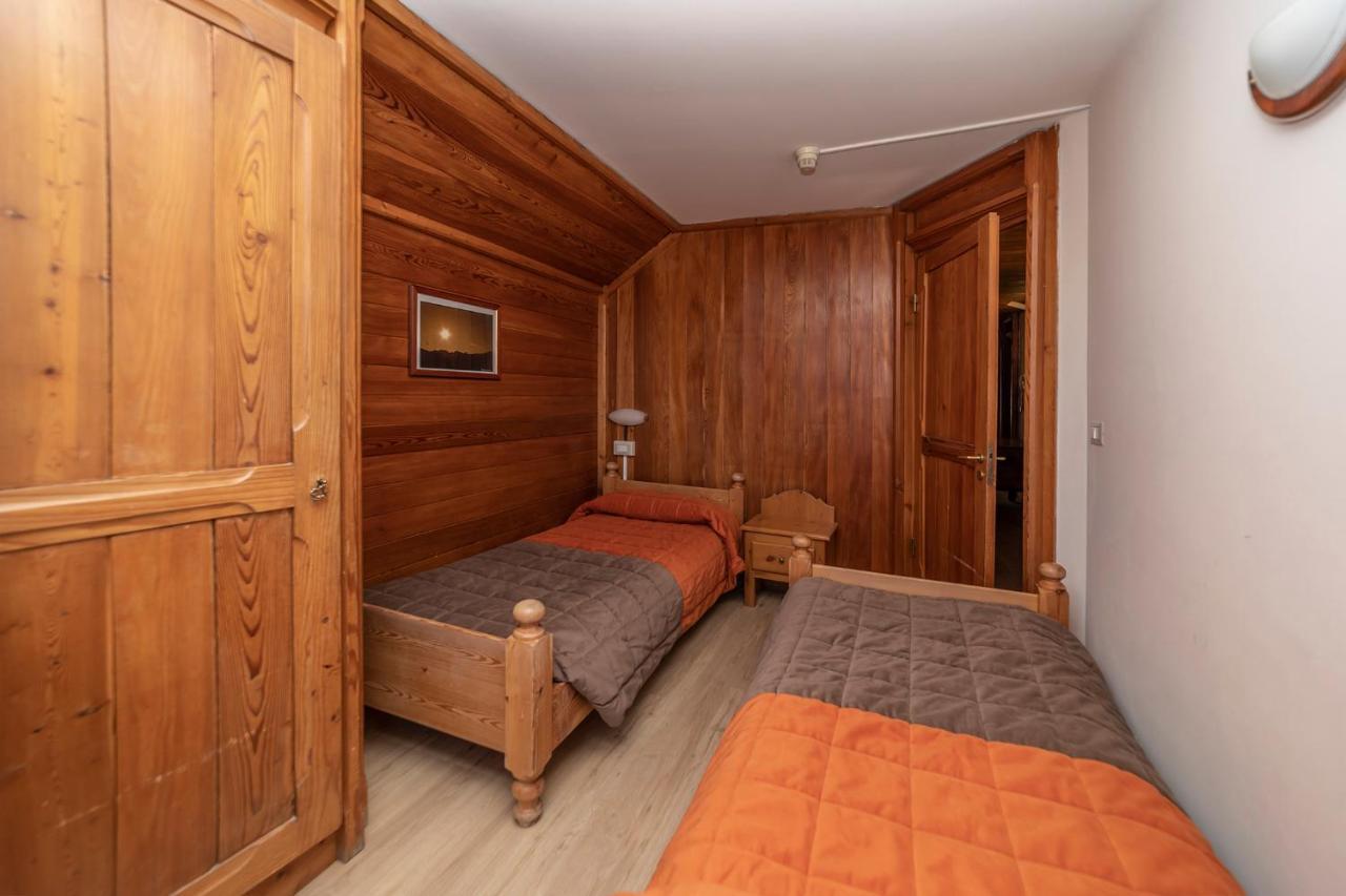 Hotel Stella Alpina Oulx Exterior photo