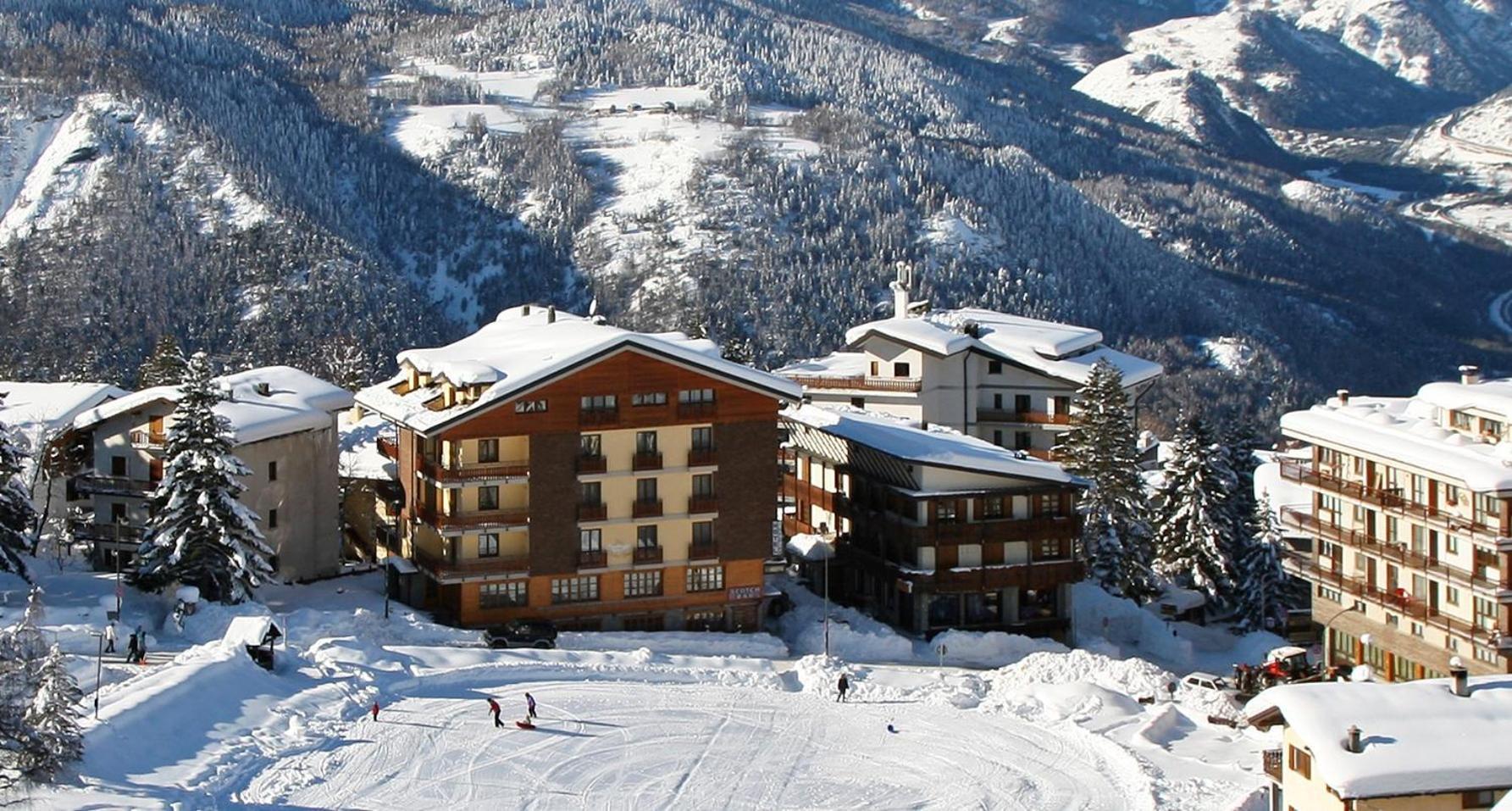 Hotel Stella Alpina Oulx Exterior photo